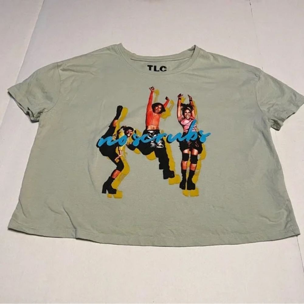 TLC. "No Scrubs" Women's Mint Green Cropped Band Tee. Size Medium